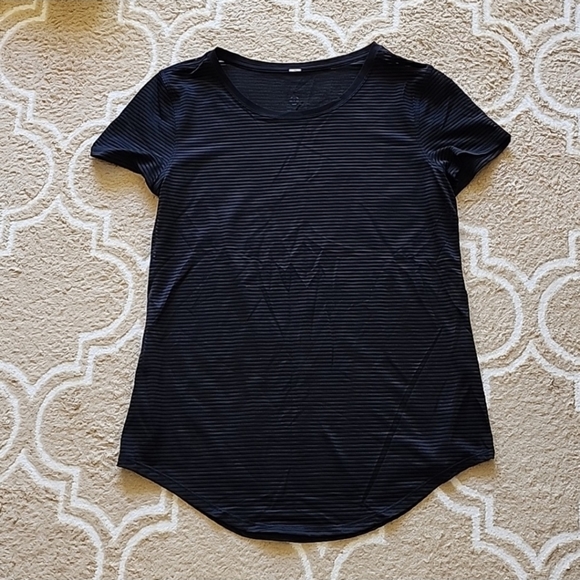lululemon athletica Tops - EUC - Lululemon All Love Crew *Striped Mesh in Black.